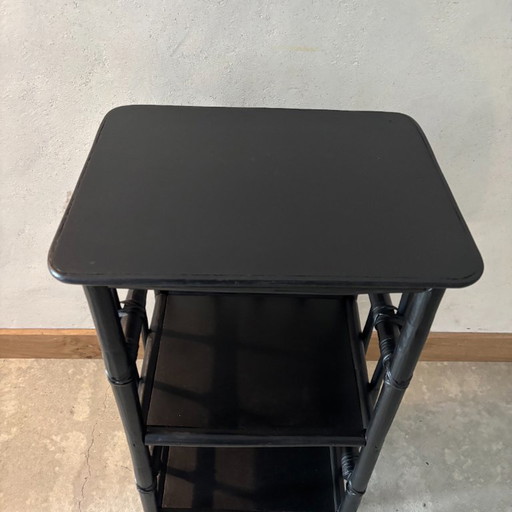 mensole in rattan nero