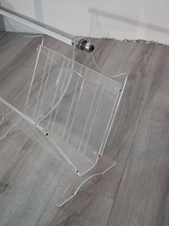 Image 1 of Porte revues vintage plexiglas France 1980s