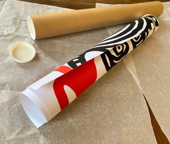 Image 1 of L'uomo tigre e l'uomo rosso (1965) - Poster di Alexandre CALDER - 50 × 70 cm