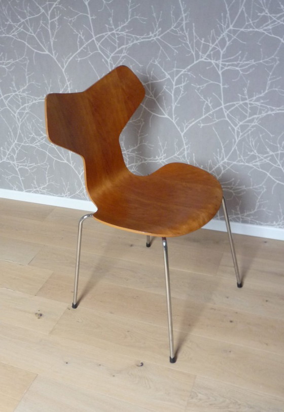 Image 1 of Sedia Grand Prix Mod. di Arne Jacobsen