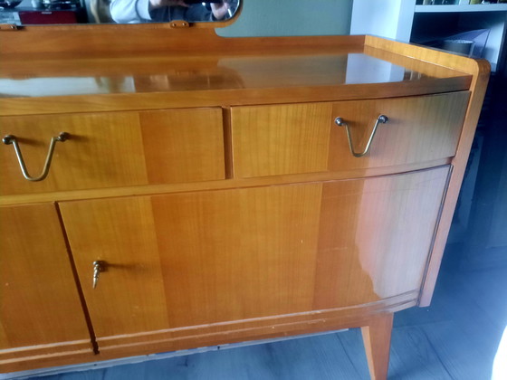 Image 1 of Hairdressing table with large mirror
