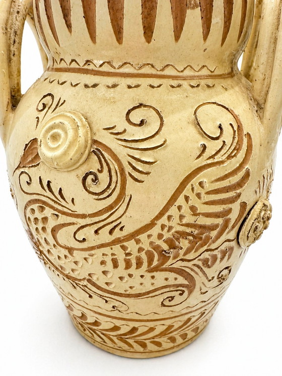 Image 1 of Vintage Italiaanse keramische vaas uit de jaren 1950/60 - Archaïsche griffioenversiering - W.1180