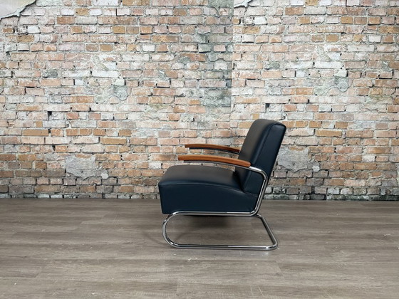 Image 1 of Thonet S411