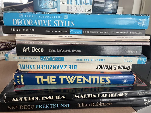 12 livres Art Nouveau/ Art Déco