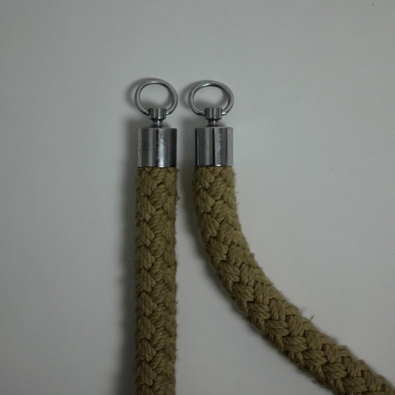 Coppia di Barriere a Corda Cromate Vintage con Cordone in Fibra Naturale Intrecciata, Europa, Anni '50-'60 (photo 14 of 20)