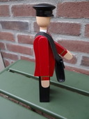 Kay Bojesen Statuetta in Legno Postino Einar H20cm, Oggetto da Collezione Design Danese