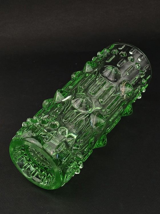 Sklo Vase in Special Green Color – Glass (photo 4 of 7)