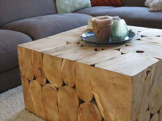 Image 1 of Table basse en teck indonésien