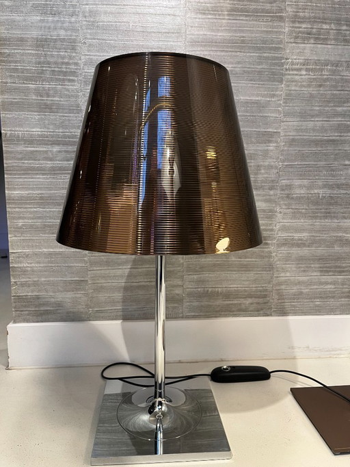 1 lámpara de mesa Flos KTribe