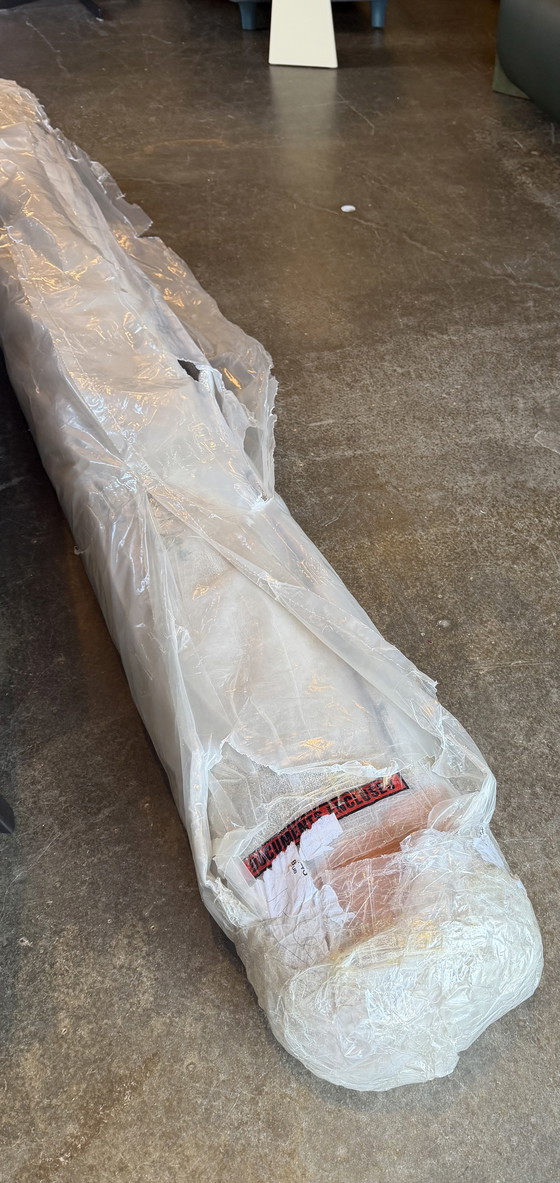 Image 1 of Leolux Girisha tapijt Blue 240 x 340 NIEUW