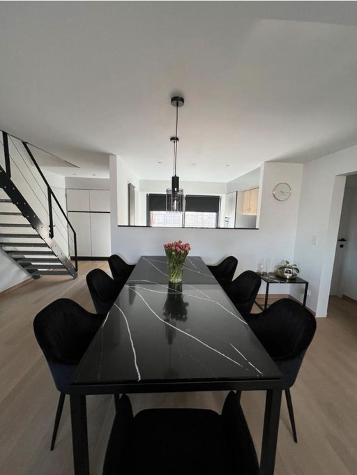 Table de salle à manger Recor en marbre Nero Marquina 240 x 100