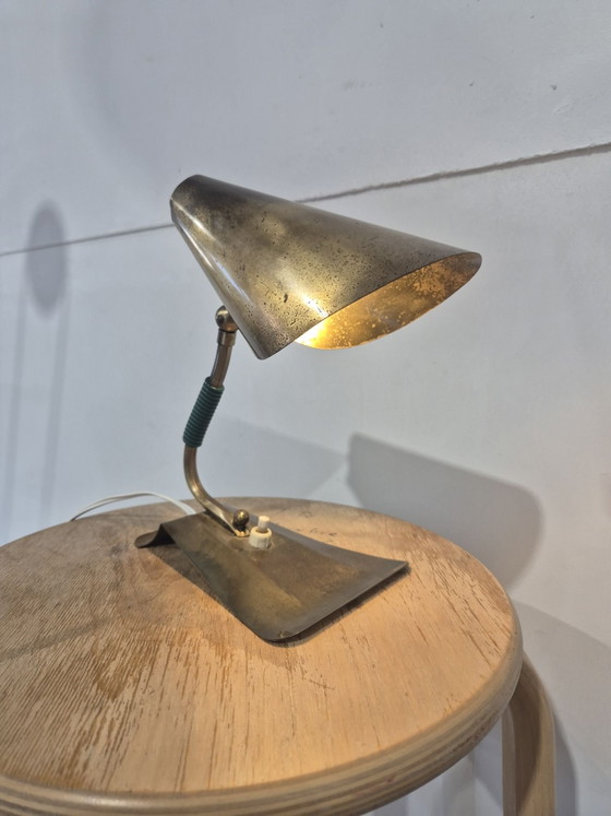 Vintage 50s brass bedside table lamp, Gold (photo 2 of 7)