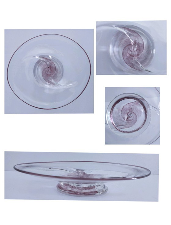 Image 1 of vide poche motif hélice verre d'art signé à la pointe sous la base