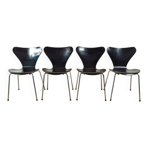 Set aus 4 Butterfly chairs (Modell 3107) von Arne Jacobsen – Fritz Hansen