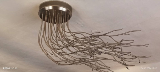 Grande lampadario senza tempo dal design speciale, Lumen, Plafoniere, Metallo, Argentato (foto 6 di 7)