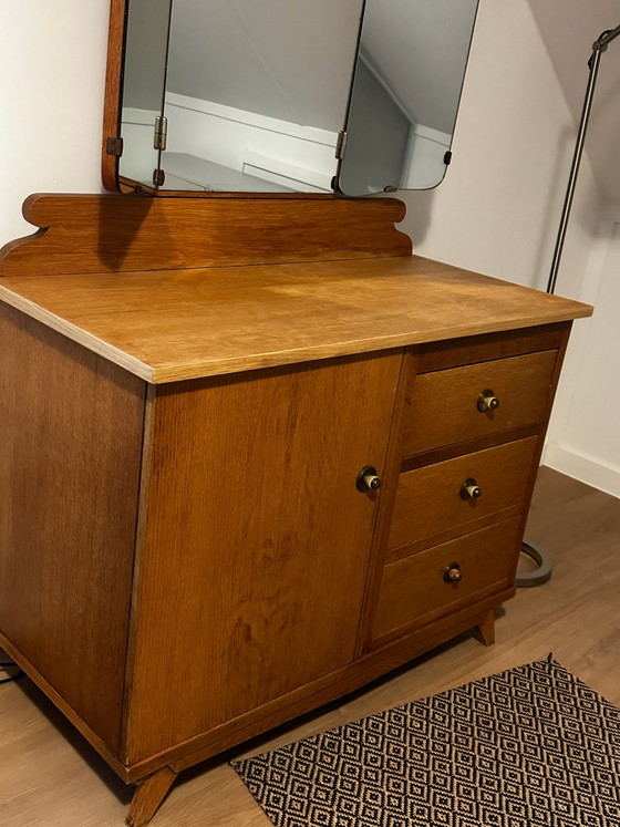 Toeletta specchio credenza vintage in ottime condizioni, Credenze, Legno, Vetro, Marrone (foto 2 di 5)