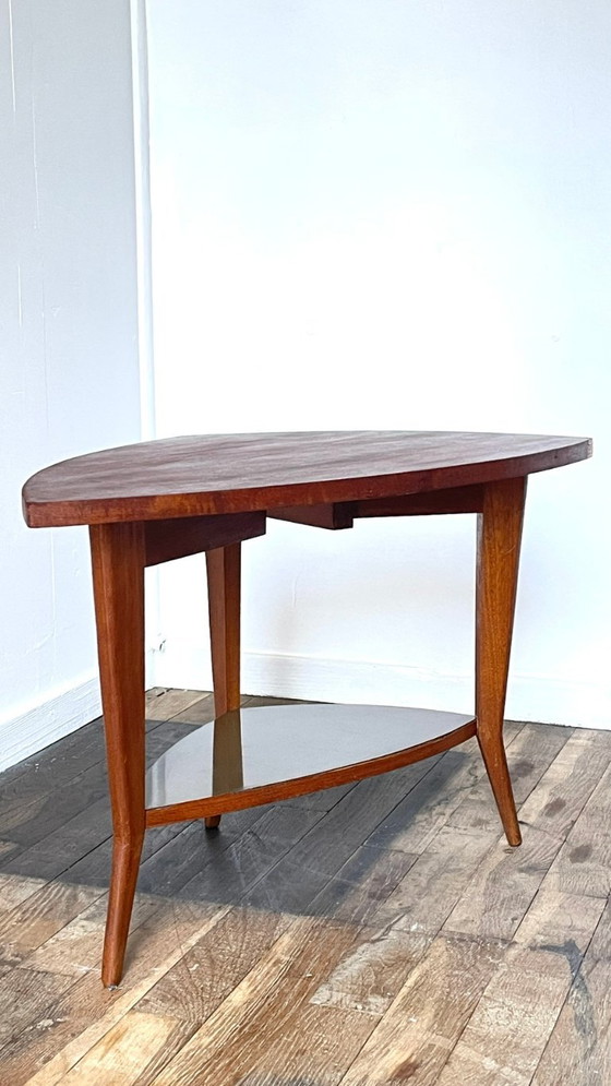 Tripod Coffee Table, 1950s/60s – Plastic, Plexiglass (photo 33 of 34)