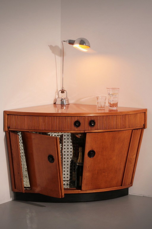 Mobile bar in legno chiaro attribuito a Paolo Buffa, anni '40