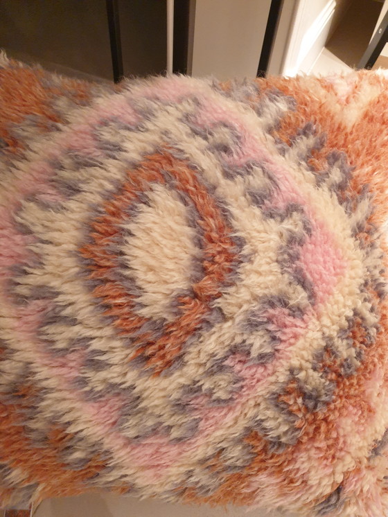 Image 1 of Decorative and warm cushion cover