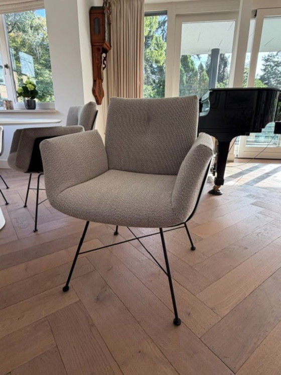 Design COR Conic Dining Table with Alvo Chairs – Dining set, Metal, Plastic (photo 7 of 22)
