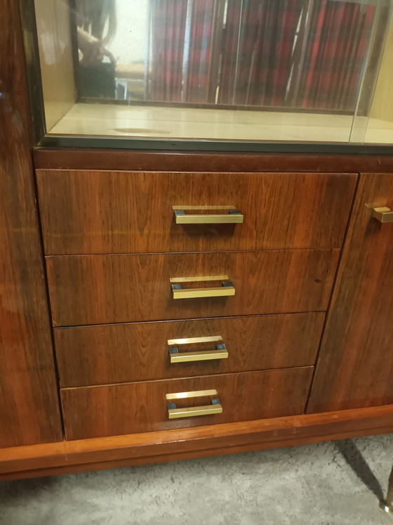 60er Jahre Highboard mit Vitrine, Holz, Glas, Braun (Foto 8 von 13)
