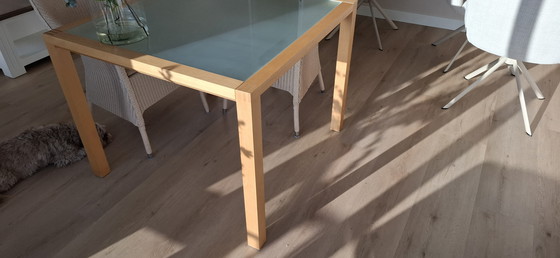 Image 1 of Set di 4 sedie Lloyd Loom e piccolo tavolo da pranzo