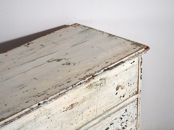 Large antique chest of drawers with white patina (c.1920) #42 (photo 15 of 40)