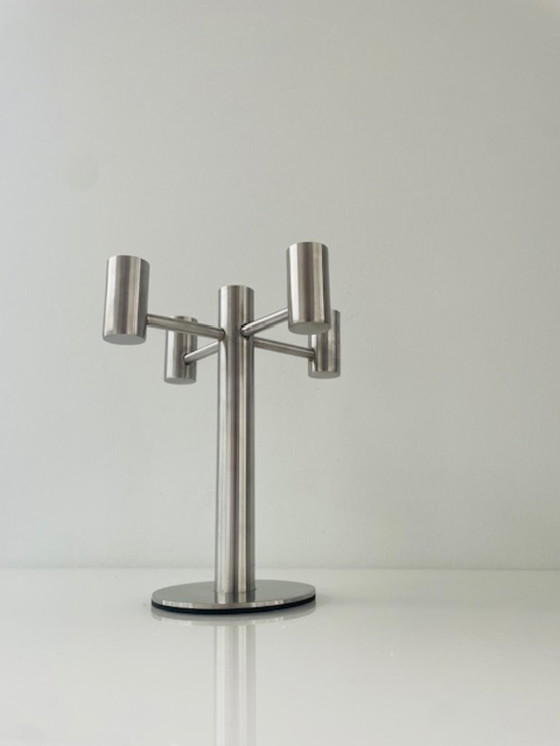 Image 1 of Candelabro de cinco brazos de acero inoxidable, diseño moderno.
