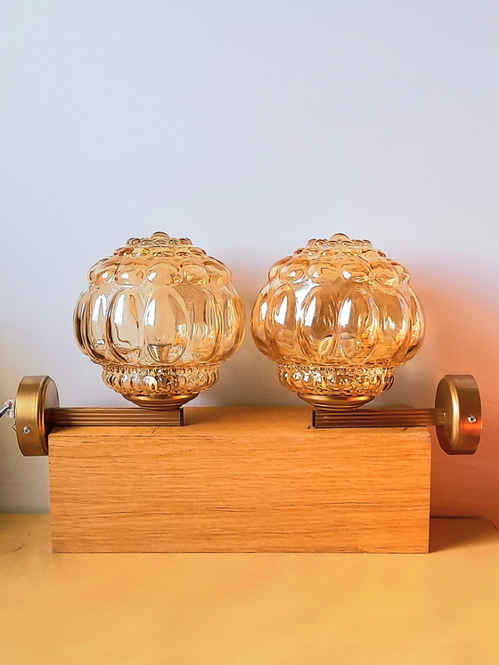 Image 1 of Paire d appliques bulles Helena Tynell 70s 
