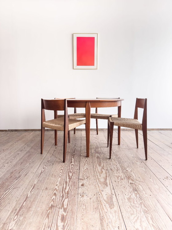 Image 1 of Deense uitschuifbare teakhouten eettafel van Sigh and Son