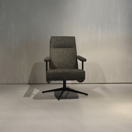Cloak Mr Cliff armchair