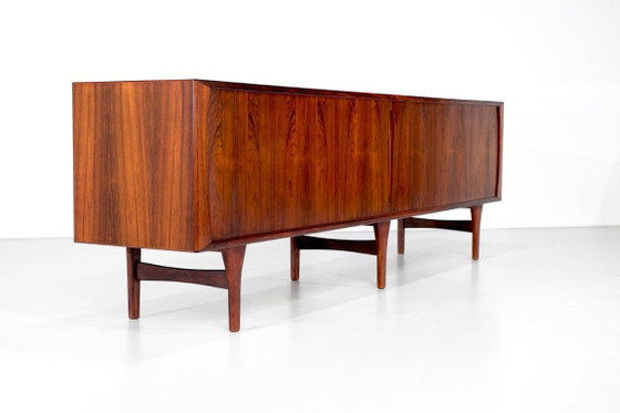 Dressoir ontworpen door Henning Kjaernulf voor Bruno Hansen, Denemarken, jaren 60. – Vitrinekasten, Wood (photo 4 of 20)