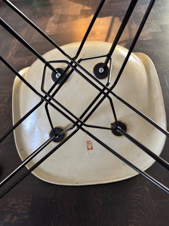 Image 1 of Herman Miller Fiberglas-Esszimmerstuhl DSR