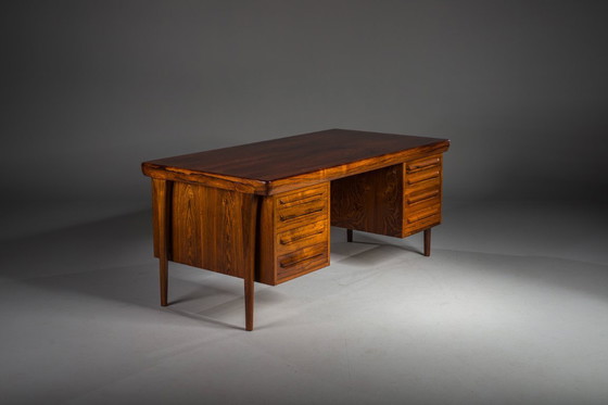 Image 1 of Moderner dänischer Chefschreibtisch Palisander von Ib Kofod Larsen für Faarup Møbelfabrik, 1960