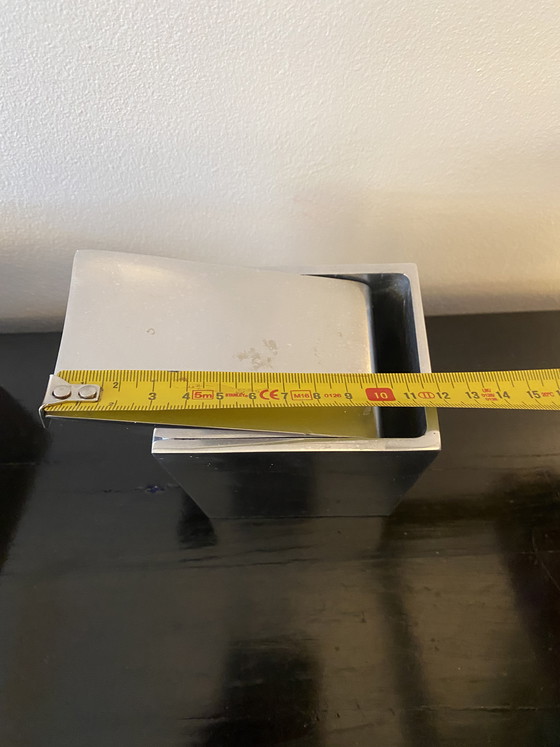 Image 1 of XO-asbak van Starck, model Ray Hollis