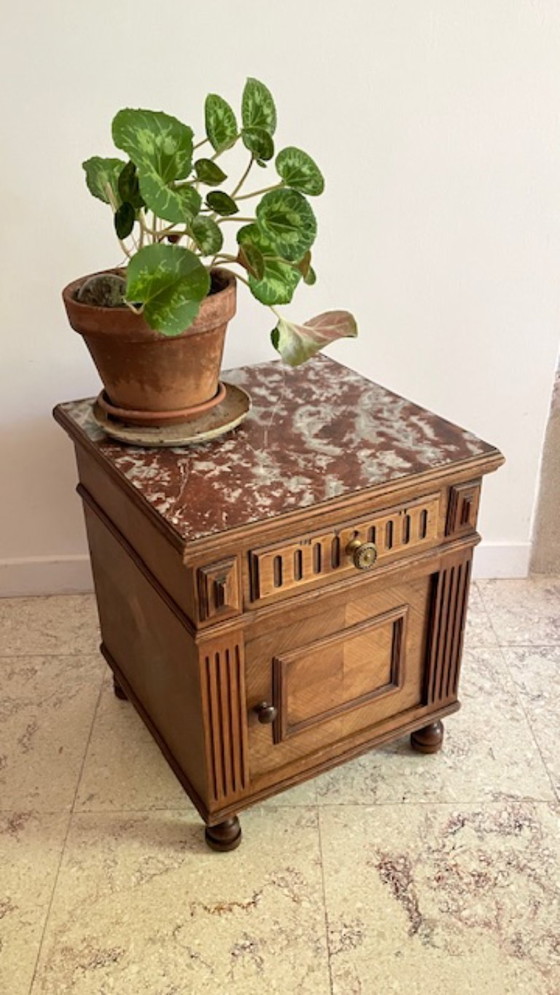 Image 1 of TABLE de Chevet Ancienne Bois et MARBRE