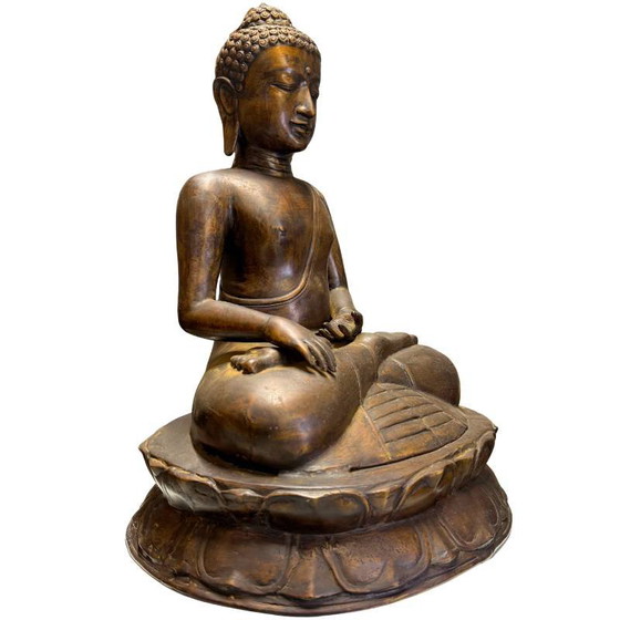 Monumental Javanese Buddha Shakyamuni – Bhumisparsha Mudra – 58 cm – 7.5 kg – Sculpture, Bronze (photo 2 of 10)