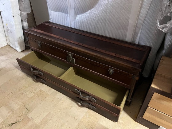 RH Mayfair Steamer Trunk Leather Low Chest Vintage Cigar, Restoration Hardware, Chest of drawers, Metal, Brown (photo 5 of 6)