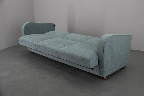 Image 1 of Nieuw gestoffeerde Art Deco Sofa / Opklapbed van Halabala, jaren 1930
