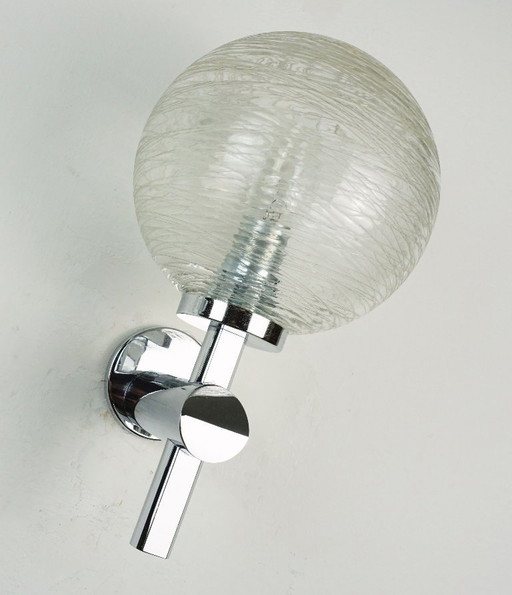 Paar elegante Vintage-Wandleuchten aus strukturiertem Glas und Chrom, 1970er/80er Jahre