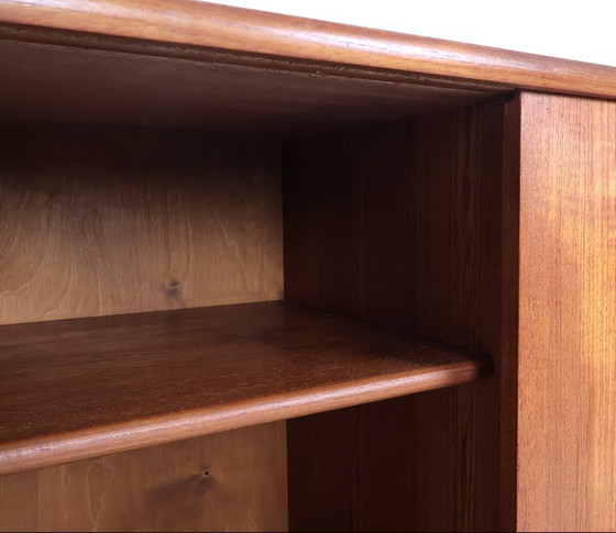 Image 1 of Dänisches Teak-Highboard mit Schiebetüren, 1960er Jahre