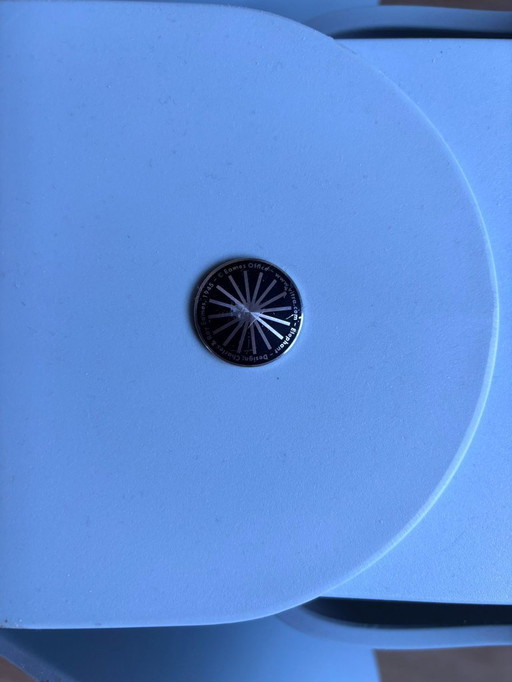 Vitra Eames Elephant Sky Blue