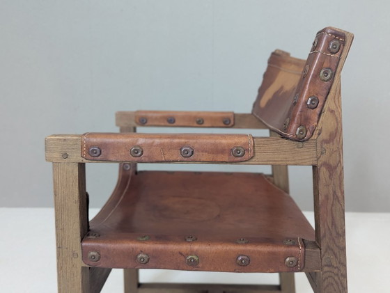 Image 1 of Spaanse Brutalistische Leren Fauteuil van Biosca, 1950