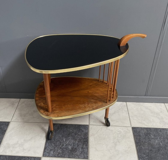 Image 1 of Carrello di servizio a forma di uovo, anni '60