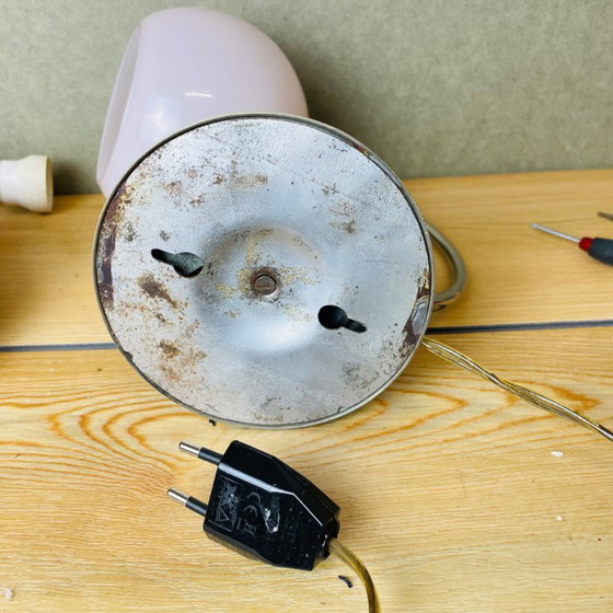 Image 1 of Lampe de table ou applique en verre rose