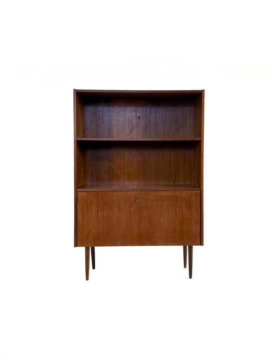 Image 1 of Bibliothèque vintage danoise en teck des années 60