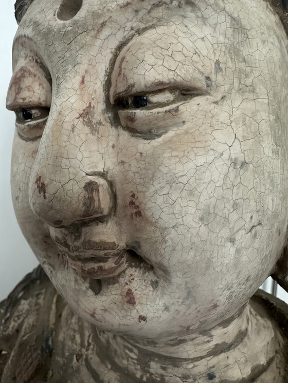 Image 1 of Monumentale, handgeschnitzte chinesische/südostasiatische Tempelstatue aus Holz – Polychromie – 128 cm (Guanyin/Bodhisattva)