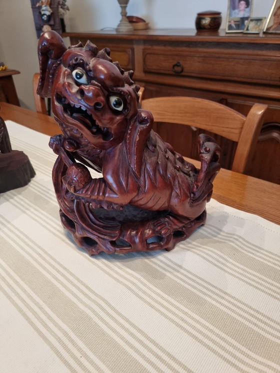 Image 1 of 3 Japanse Rozenhout Beelden Krijgers Met Honddraak