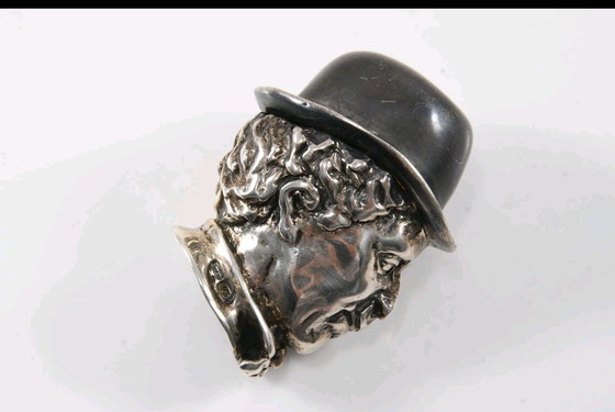 Image 1 of Zilveren 925 Charlie Chaplin-hoofd
