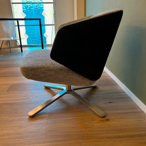 Image 1 of Montis Back Me Up Lounge fauteuil